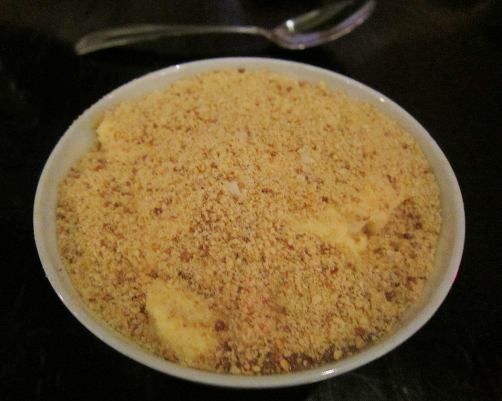 Serradura with roasted peaches